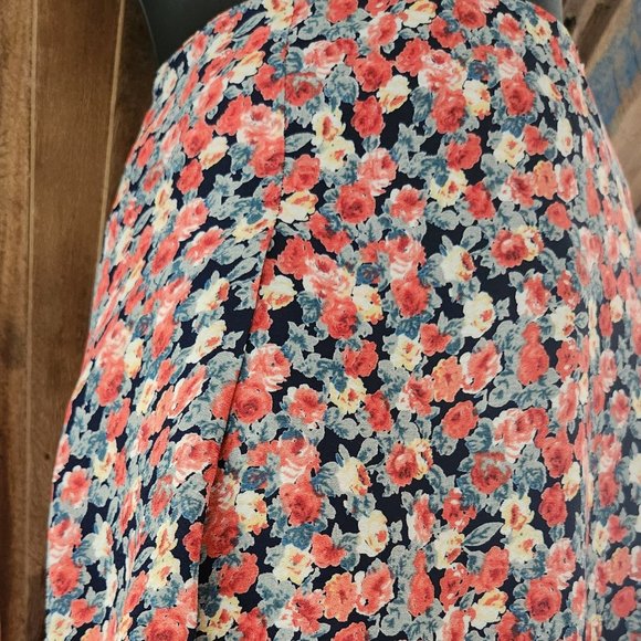 Reformation ditsy floral/moody floral viscose mini a-line skirt made in USA Sz 2 - Picture 3 of 8